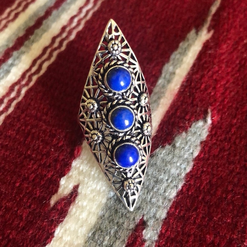 Silver Ring with Lapis Stones